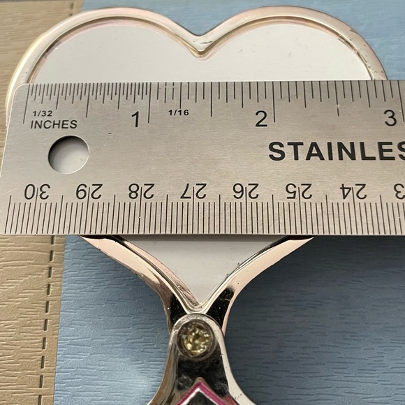 THINGS REMEMBERED Heart Compact - Picture 6 of 6